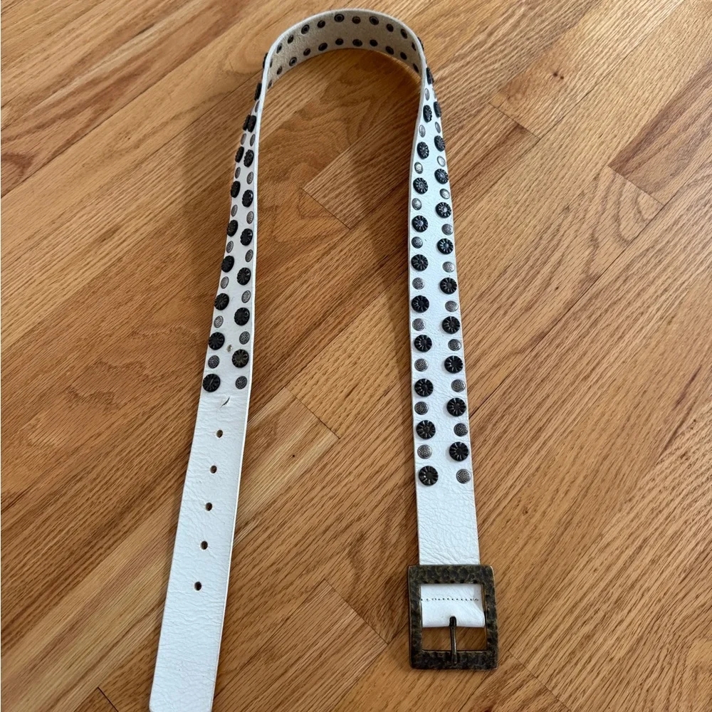 Vintage Nine West white studded belt size L
